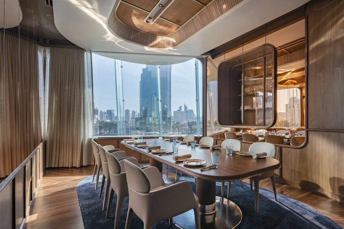 Blue by Alain Ducasse - second image