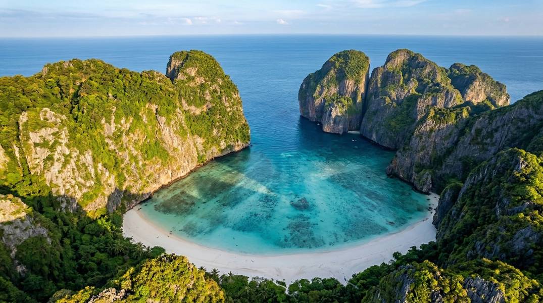 Maya Bay (Ko Phi Phi Leh)